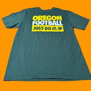 Nike Oregon Ducks T Shirt Large Green Yellow Graphic Just Do It Football Cotton